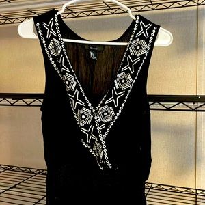 Forever 21 Embroidered Jumper (with pockets)